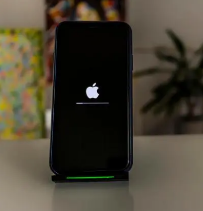 信丰苹果手机维修分享更新iOS 16时卡在滑动升级界面解决办法 