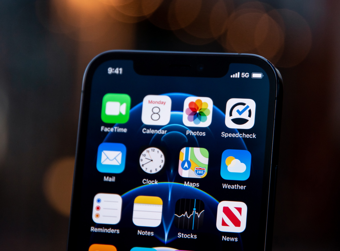 信丰苹果手机维修分享为什么 iPhone 12 在冬季会自动关机 