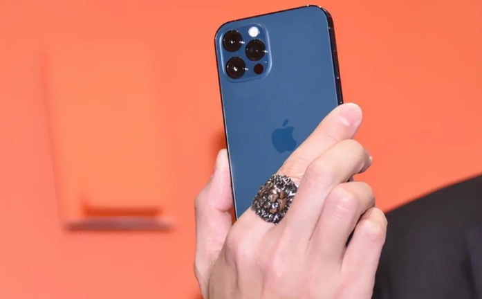 信丰苹果手机维修分享iPhone12系列重启方法教程 